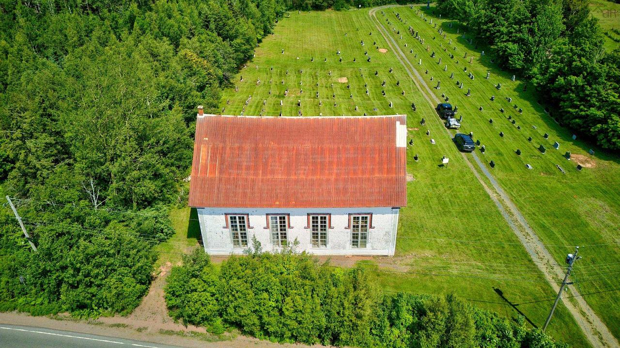 2395 Balmoral Road, Tatamagouche, NS