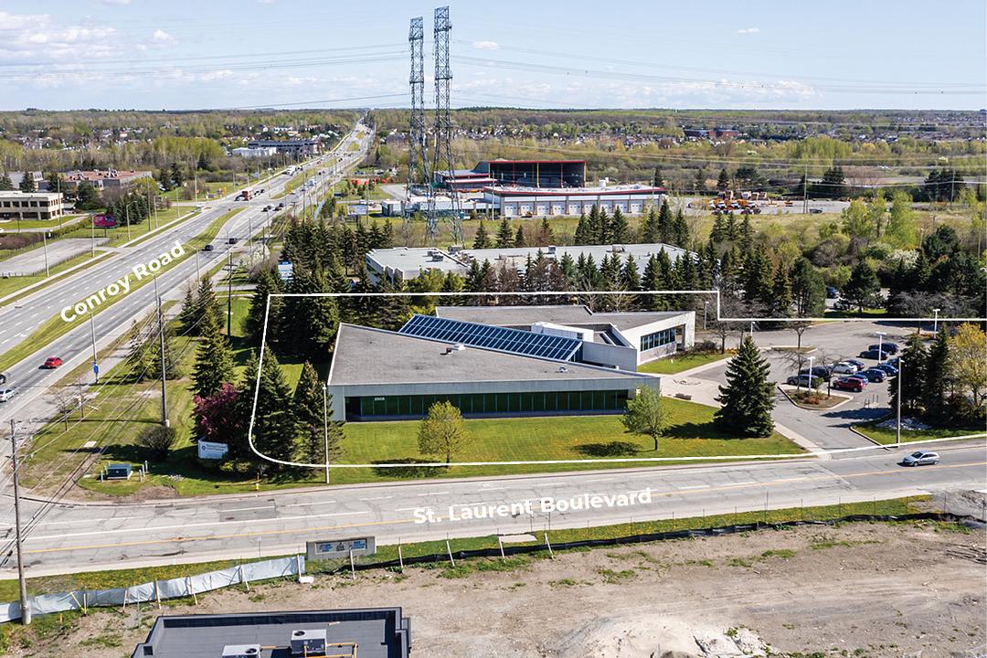 2505 St Laurent Blvd, Ottawa, ON