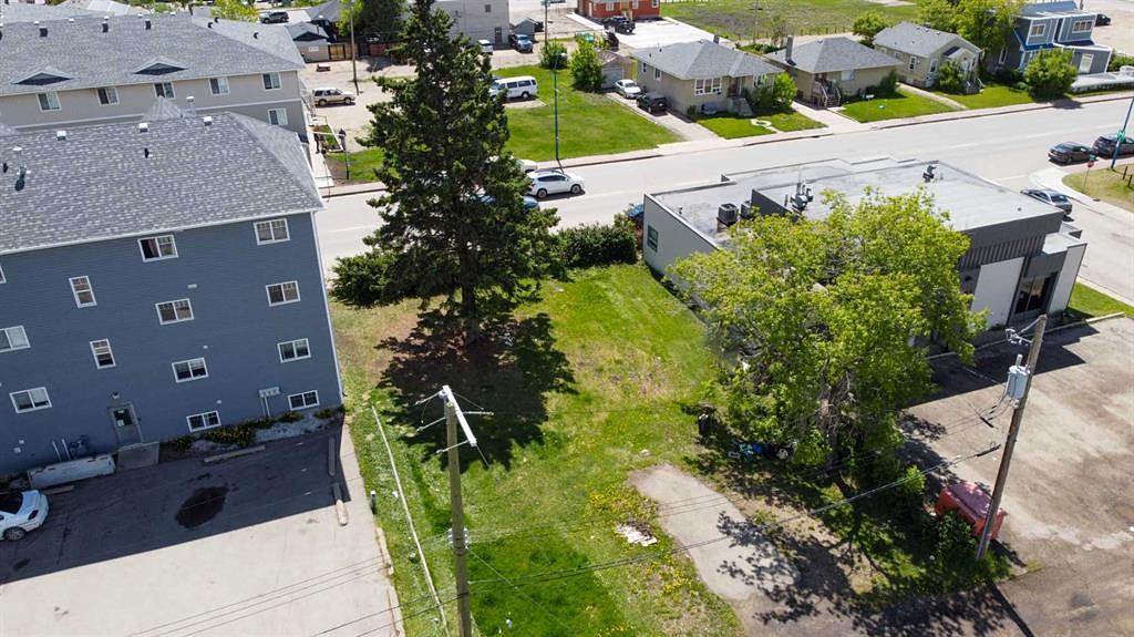 9716 100 Avenue, Grande Prairie, AB
