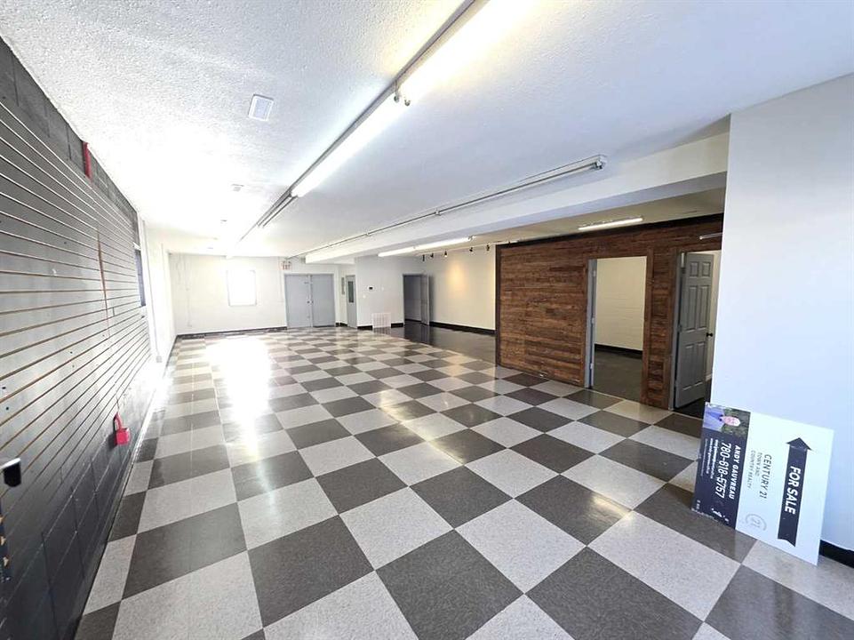 9815 94 Avenue, Peace River, AB