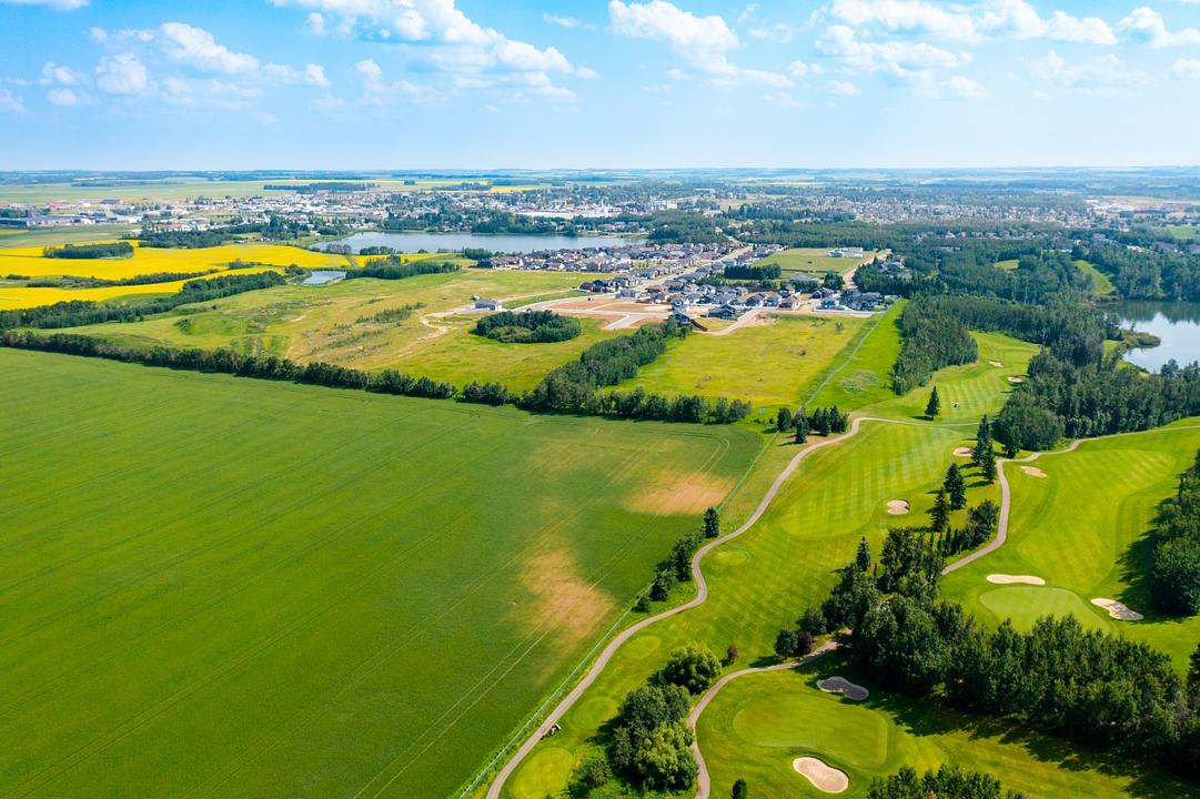 Range Road 283C, Innisfail, AB