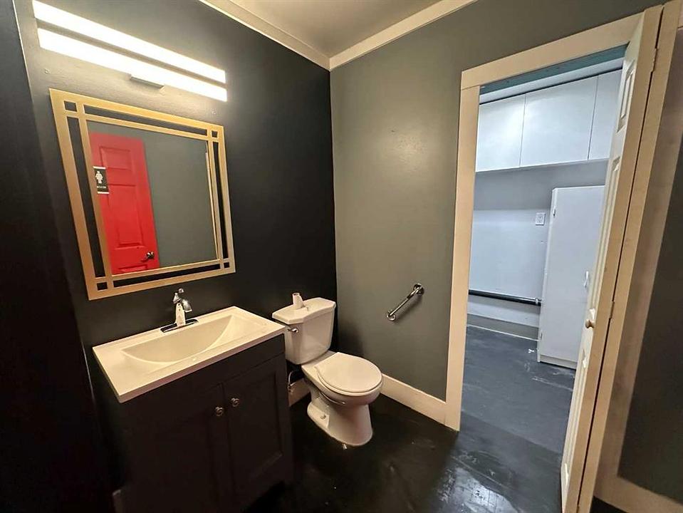 9807 105 Street, Grande Prairie, AB