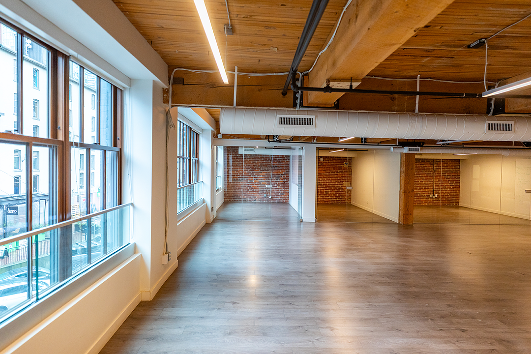 302 - 1040 Hamilton St, Vancouver, BC