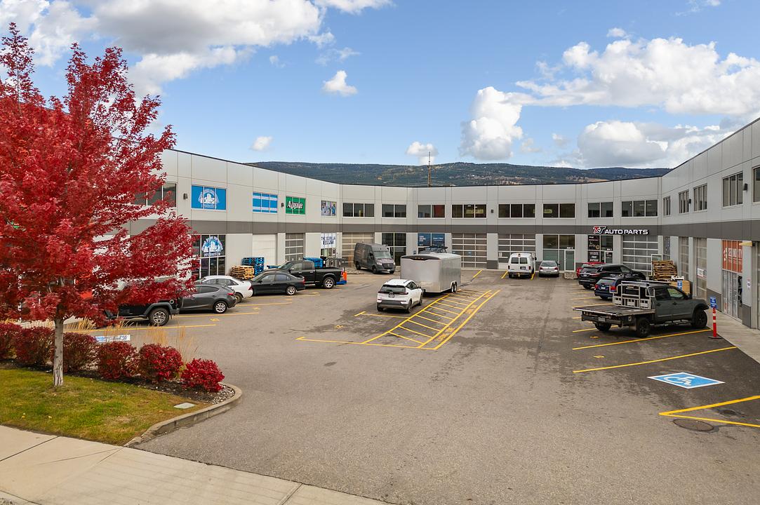 4 - 1945 Pier Mac Way, Kelowna, BC