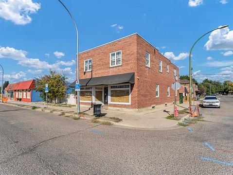 339 North Railway Street Southeast, Medicine Hat, AB