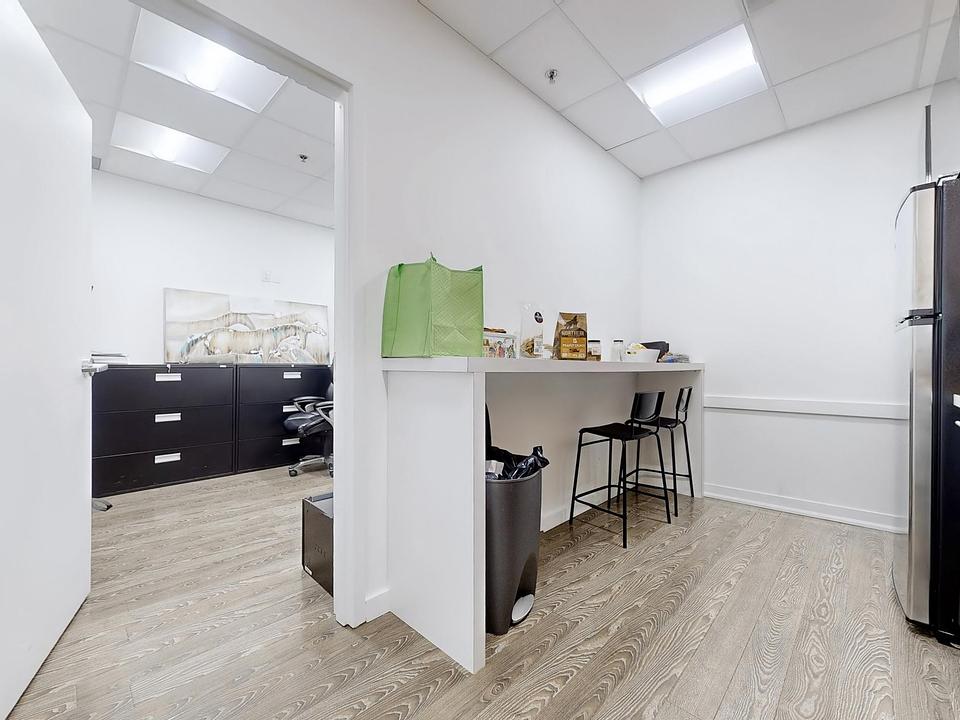7 & 8 - 60 Marycroft Avenue, Vaughan, ON