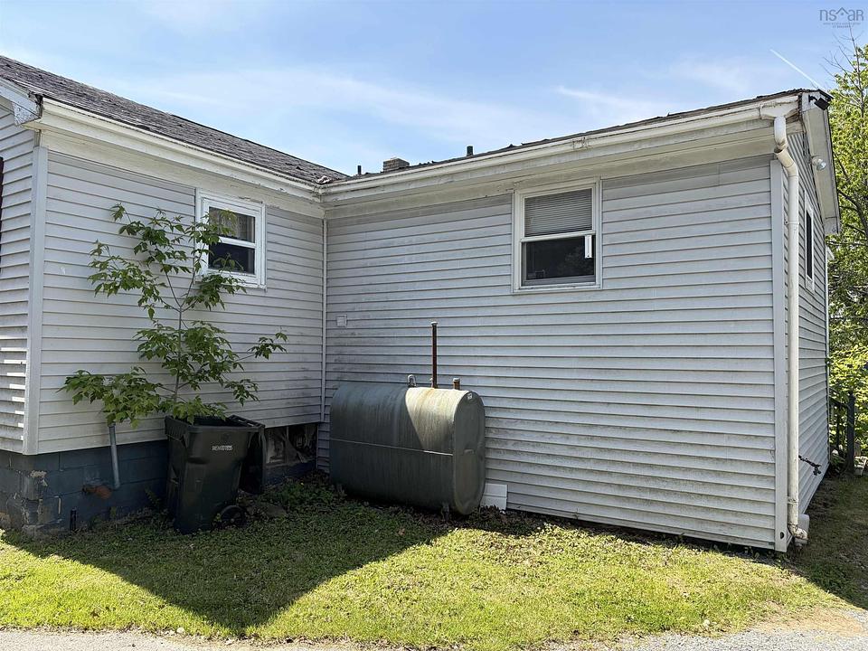 736 Nova Scotia 2, Elmsdale, NS