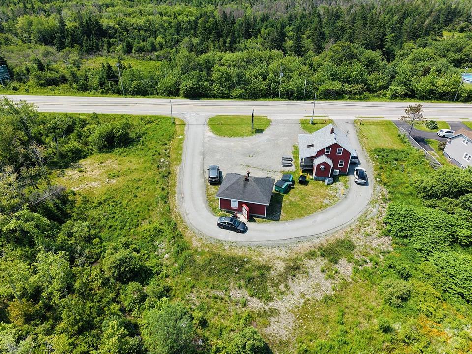 2011 Louisbourg Highway, Mira Road, NS