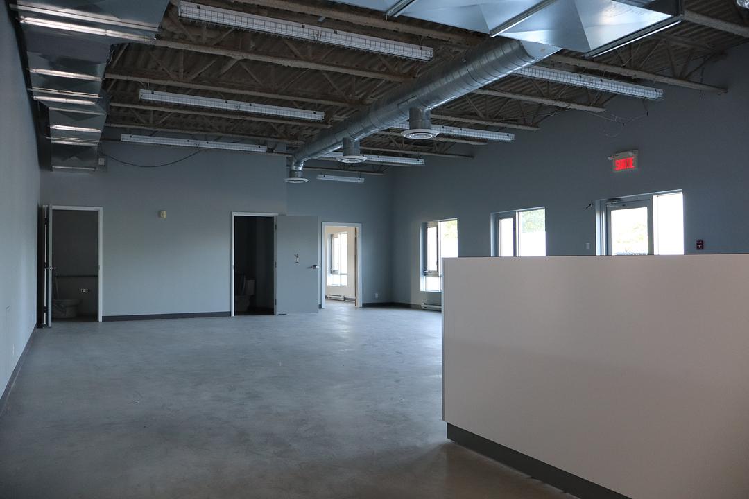 2 - 2301 Rue Versailles, Mascouche, QC