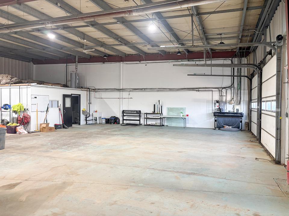 1501 8 Street, Nisku, AB