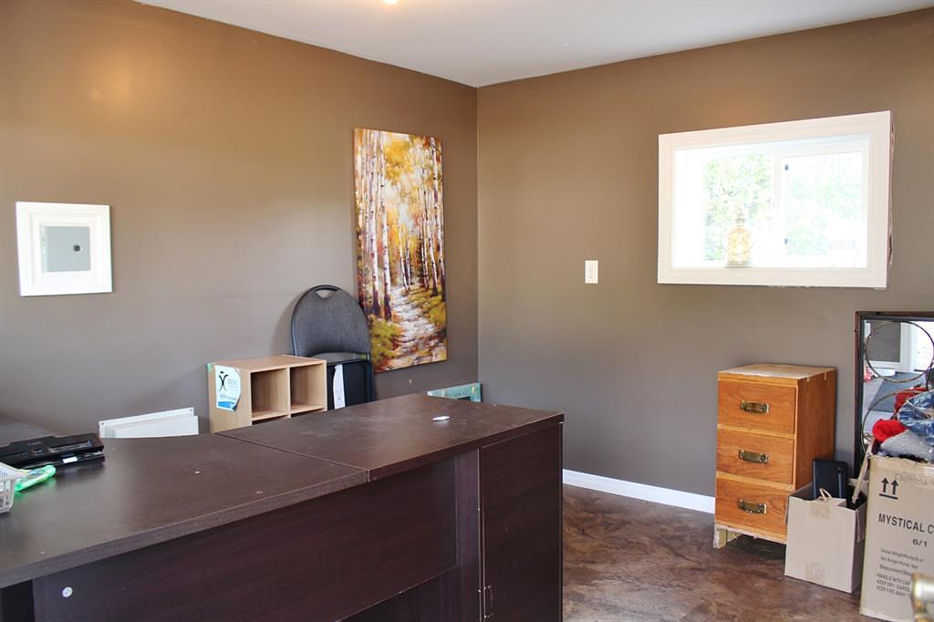 702041 Range Road 172, Breynat, AB