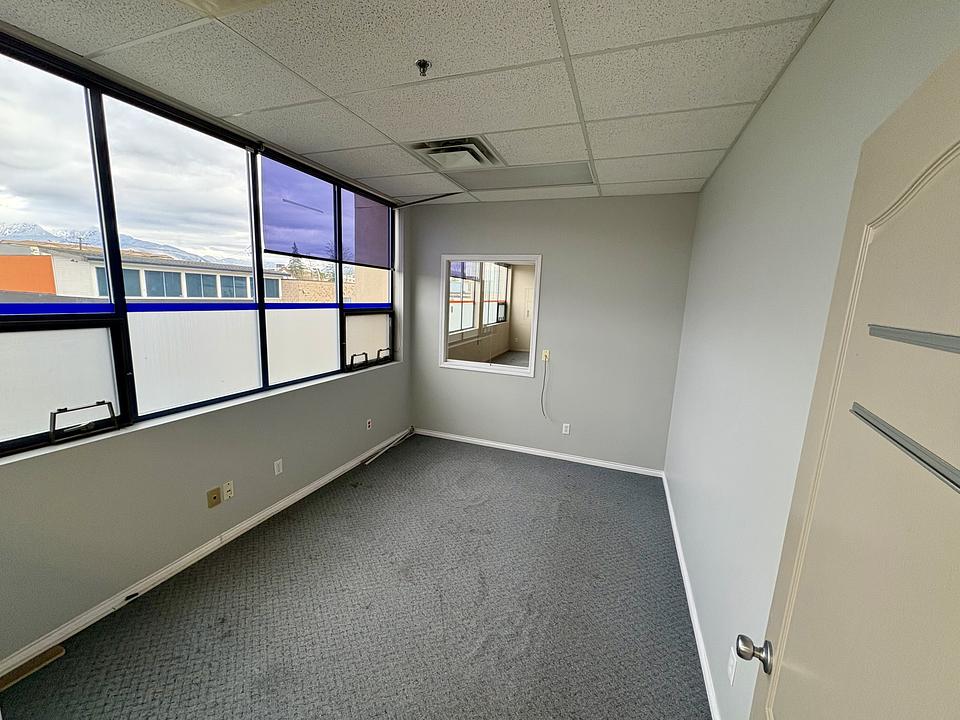 200 - 22722 Lougheed Hwy, Maple Ridge, BC