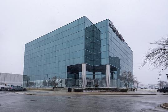 2010 Winston Park Drive, Oakville, ON