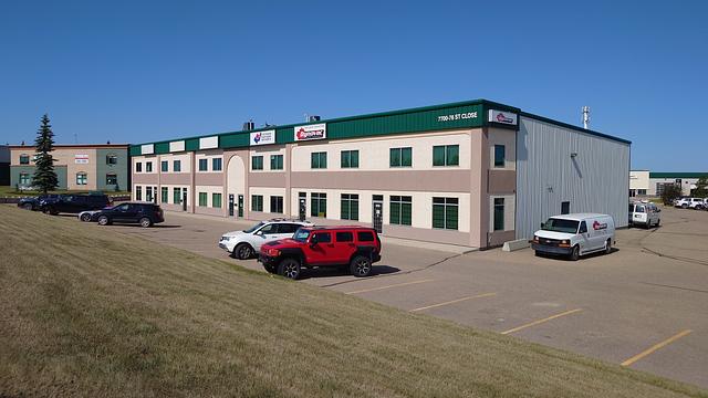 7700 76 Street Close, Red Deer, AB