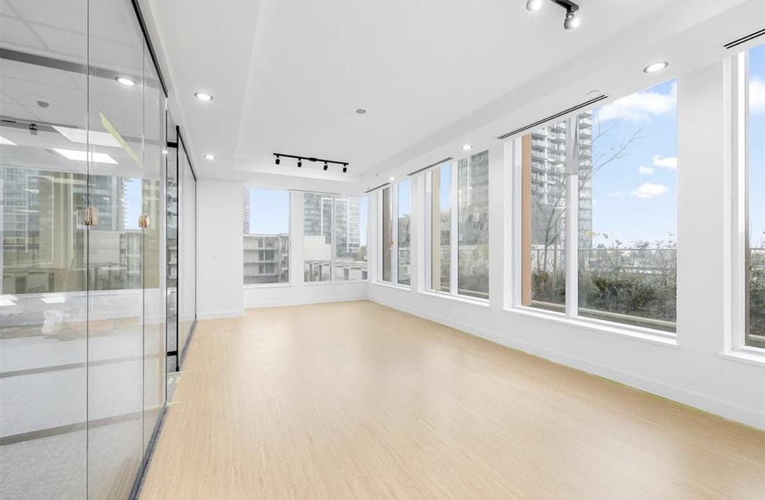 413 - 6378 Silver Avenue, Burnaby, BC