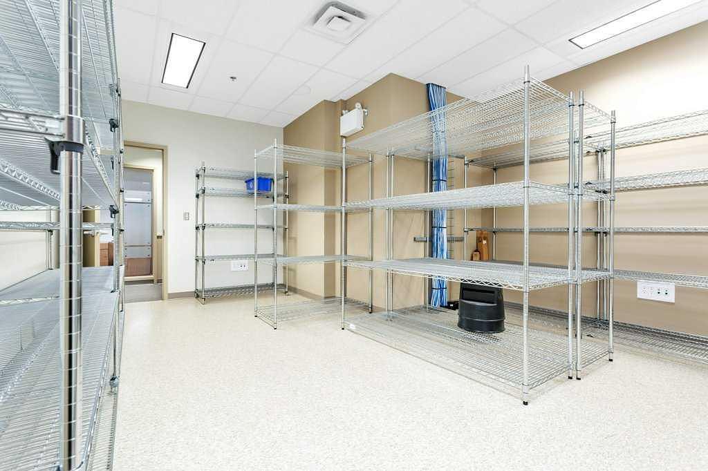 33 Schenk Industrial Road, Sylvan Lake, AB