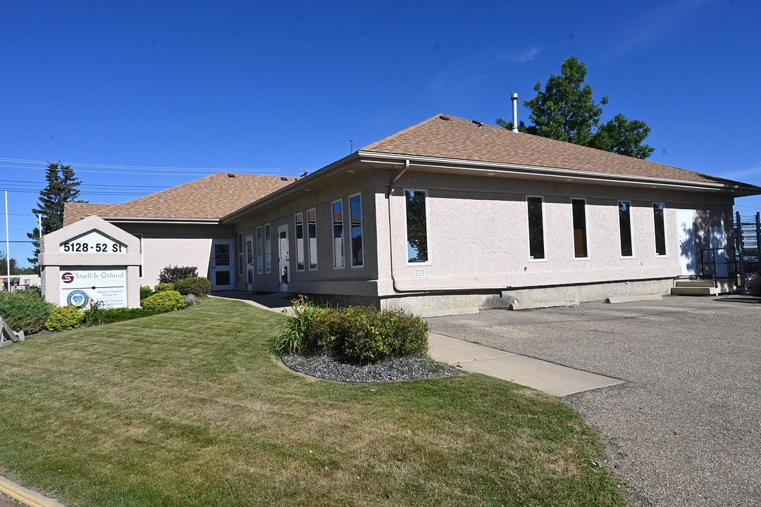 5128 52 Street, Red Deer, AB