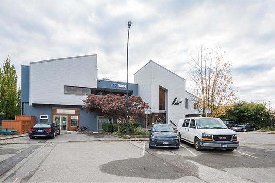 18 Gostick Pl, North Vancouver, BC