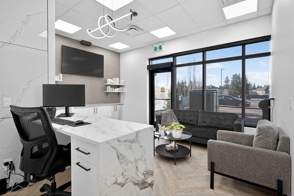 150 - 11808 24 Street Southwest, Calgary, AB
