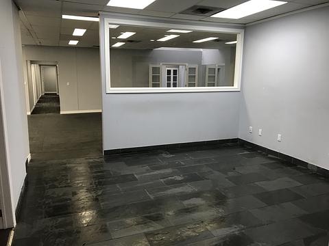 323 Kerr St, Oakville, ON