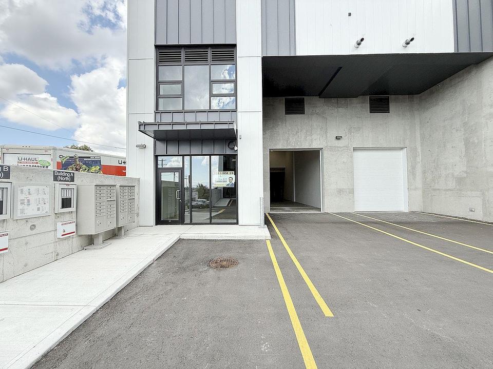 105 - 8210 Ross Street, Vancouver, BC
