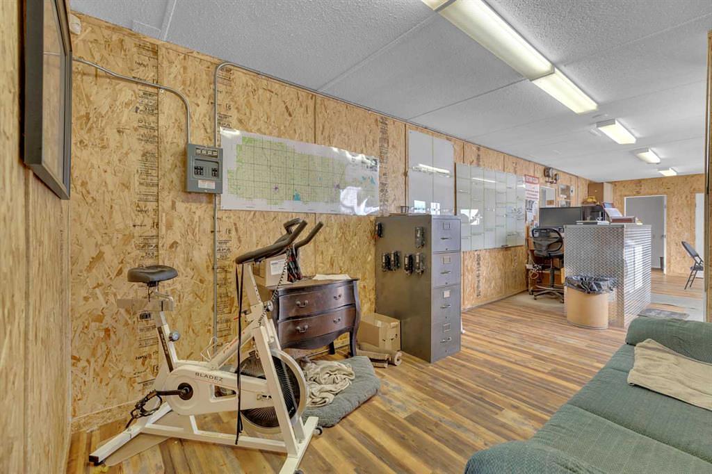 6606 42 Avenue, Ponoka, AB