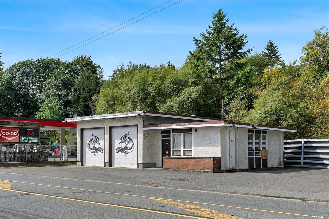 1033 Canada Avenue, Duncan, BC