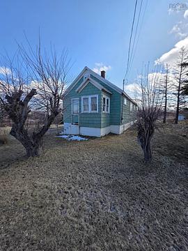 660 Grand Lake Road, Sydney, NS