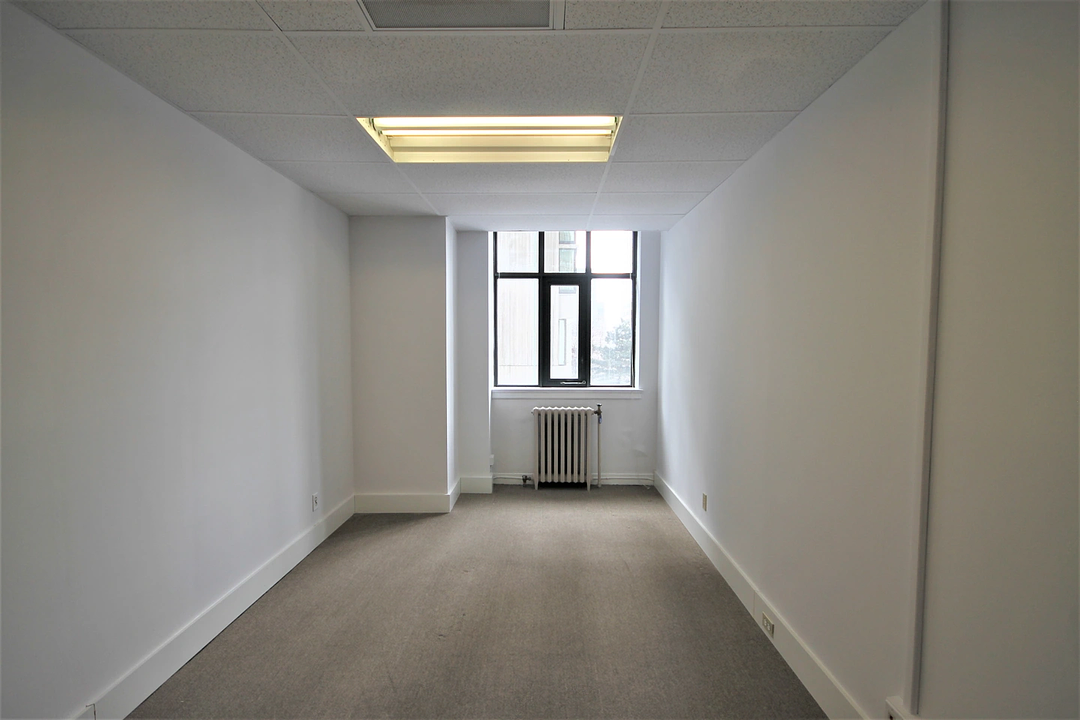 605 - 80 Richmond Street West, Toronto, ON