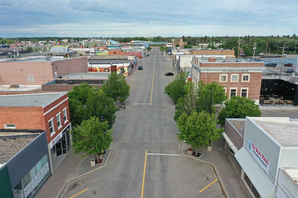 5224 48 Avenue, Taber, AB