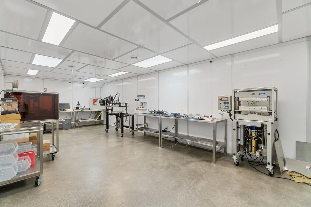 9030 Oak St, Vancouver, BC