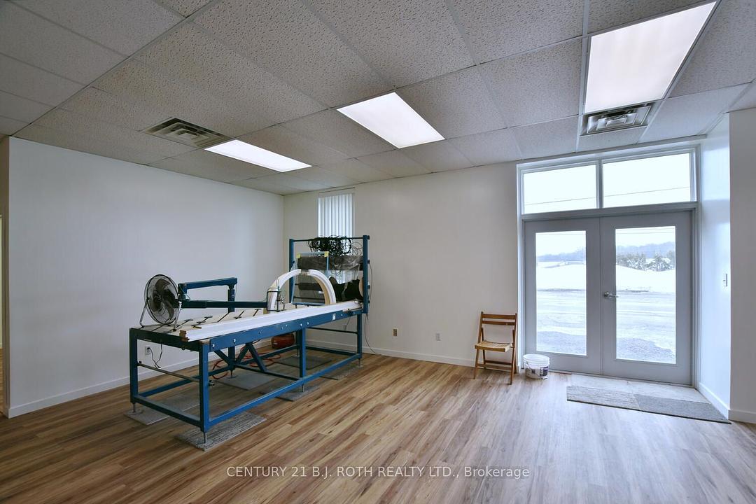 240 9th Avenue East, Owen Sound, ON
