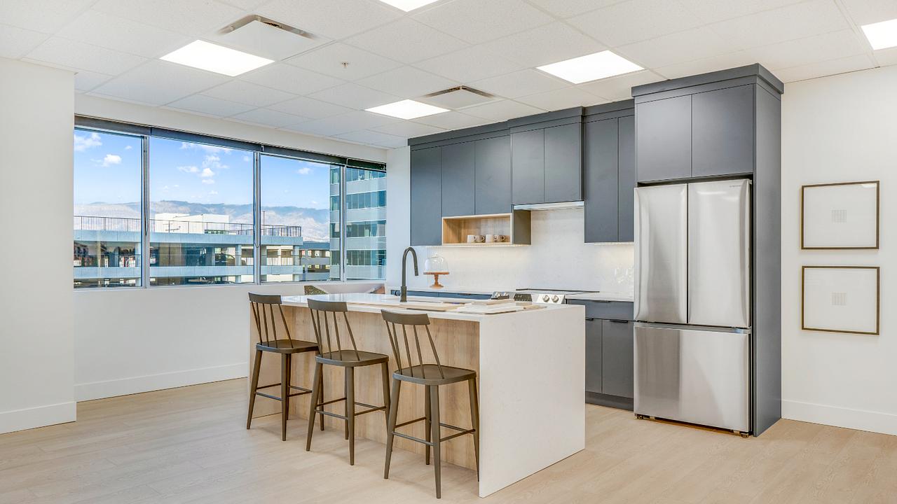 407 - 1708 Dolphin Avenue, Kelowna, BC