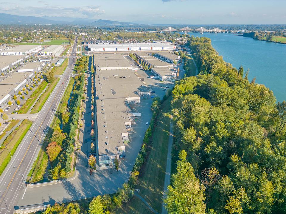 109 - 19100 Airport Way, Pitt Meadows, BC