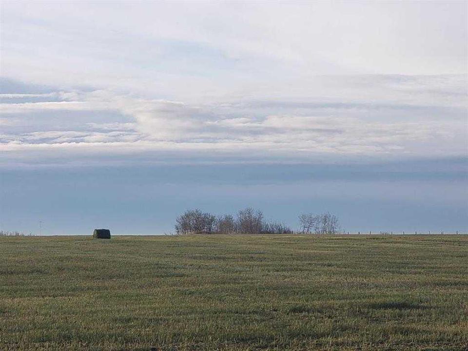 721072 Range Road 53, Clairmont, AB