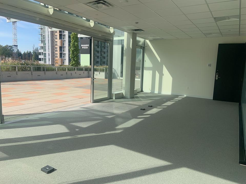 337 - 9850 King George Boulevard, Surrey, BC