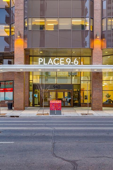1000 - 940 6 Avenue Southwest, Calgary, AB