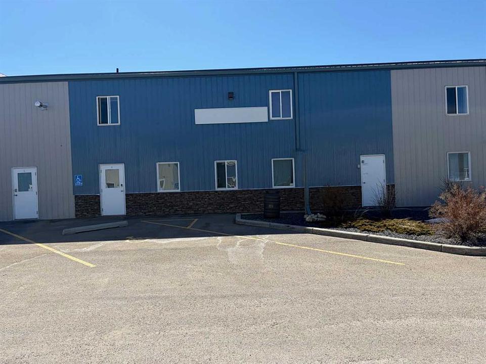 4 - 64146 393 Loop East, Foothills County, AB