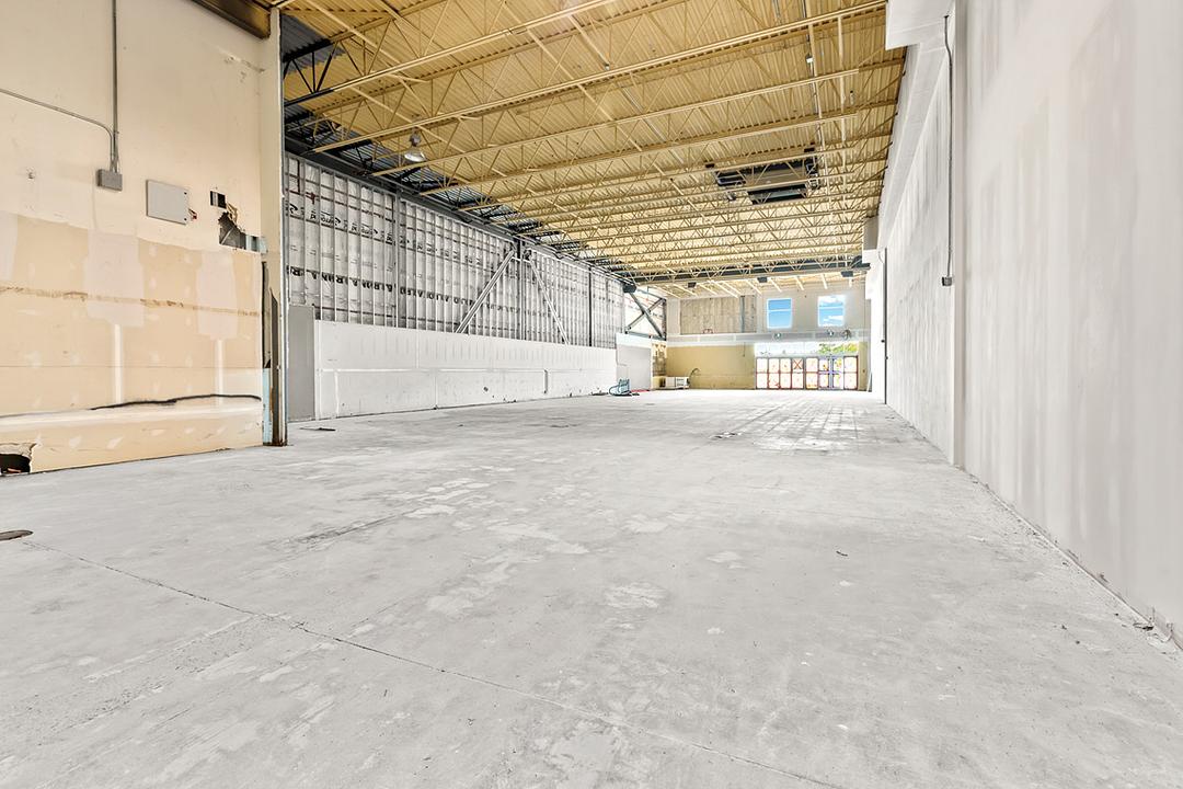 2B - 665 Industrial Avenue, Ottawa, ON