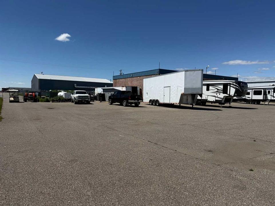 232 Stubb Ross Road, Lethbridge, AB