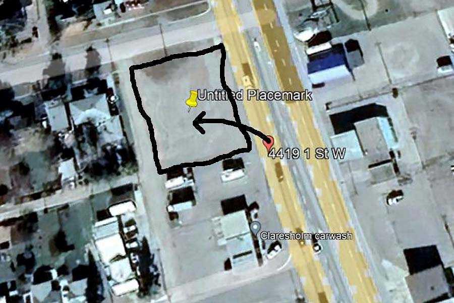 4419 1 Street West, Claresholm, AB