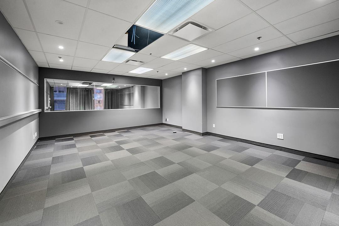 1180 Rue Drummond, Montréal, QC