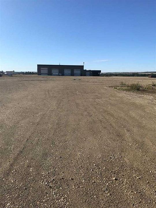 100 3 Street West, Beaverlodge, AB