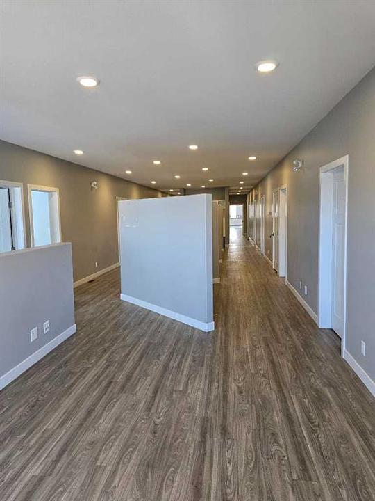 201 - 110 Pelican Place, Sylvan Lake, AB