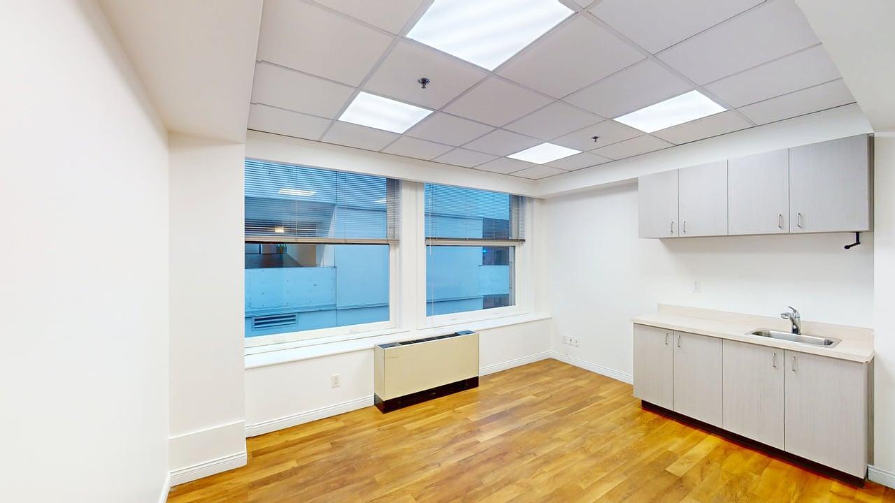318 - 736 Granville St, Vancouver, BC
