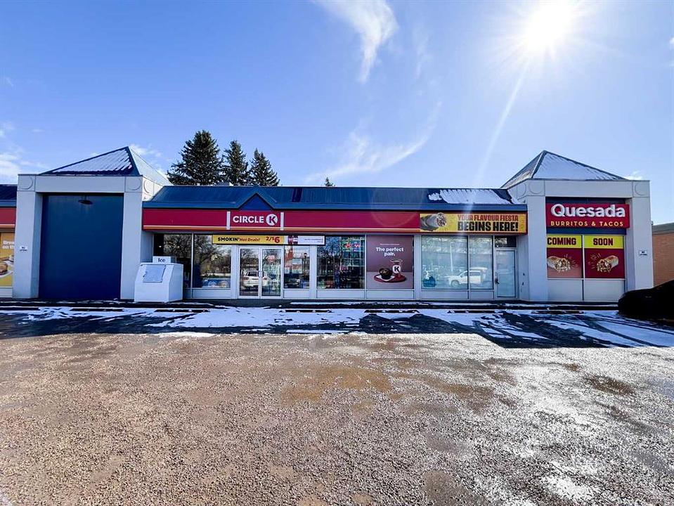 102 6 Avenue Southeast, Medicine Hat, AB