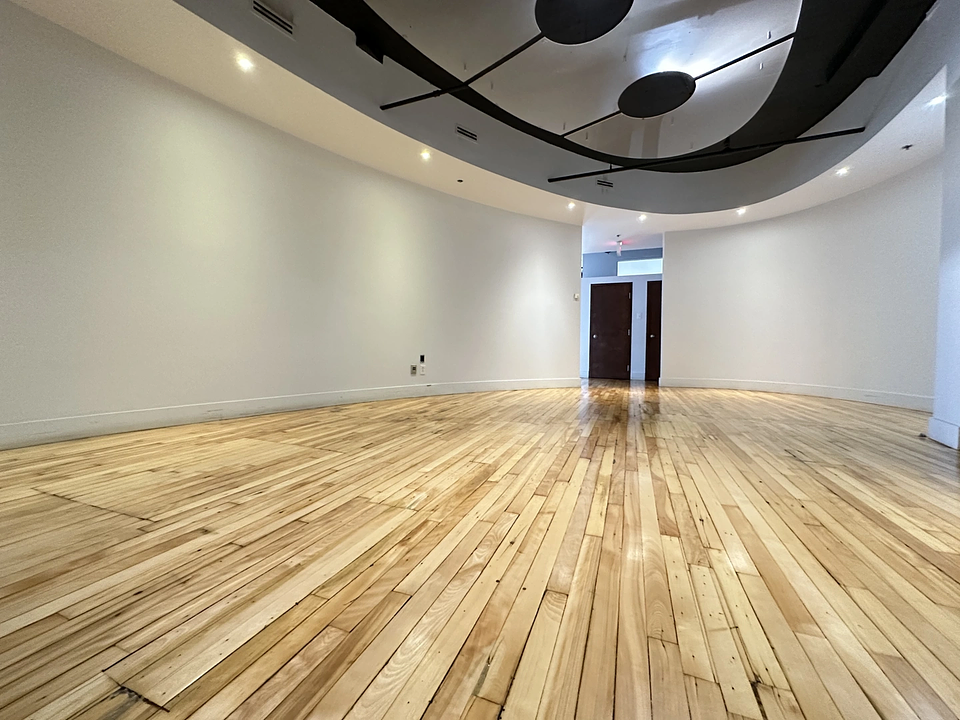Suite 500 - 2050 Rue de Bleury, Montréal, QC