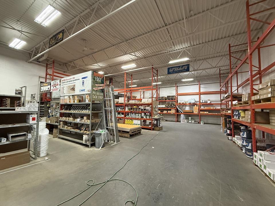 1 - 7492 49 Avenue, Red Deer, AB
