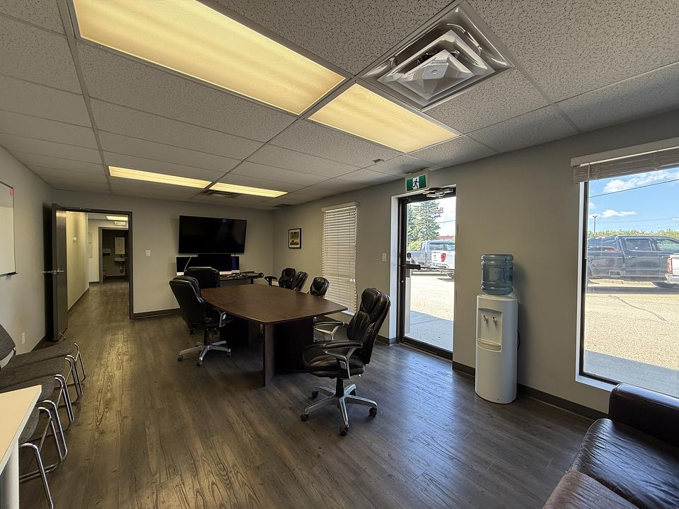 7-9 - 6721 67 Avenue, Red Deer, AB
