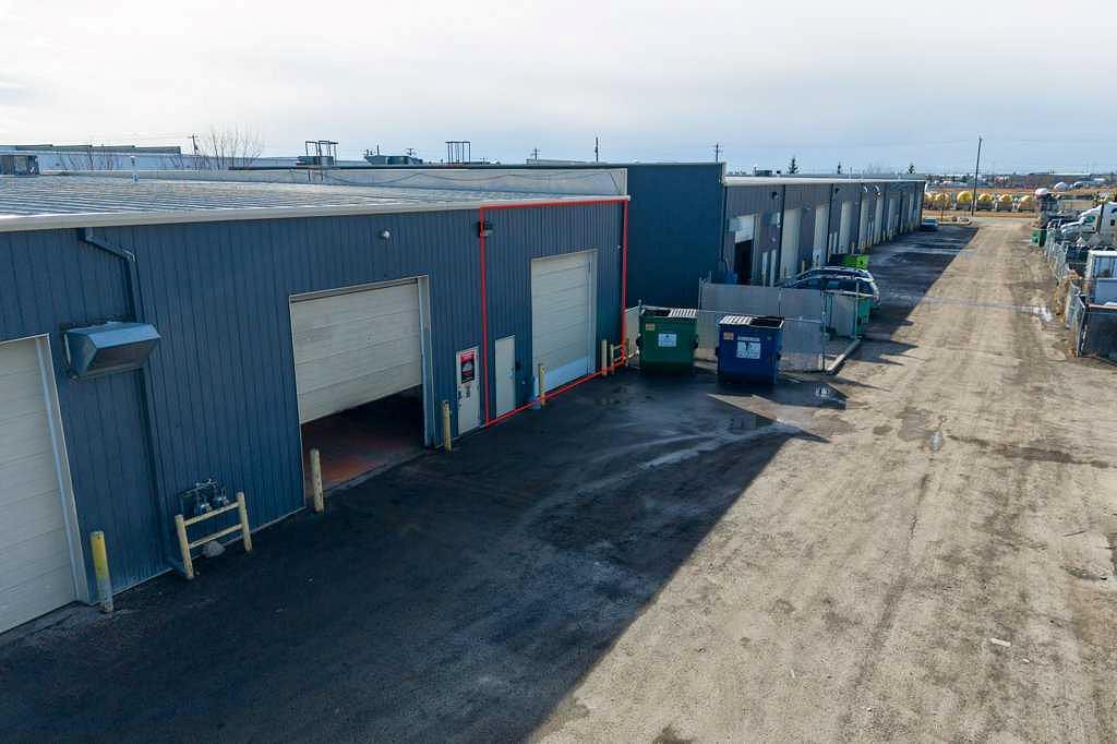 14 - 10 Wrangler Place, Rocky View County, AB